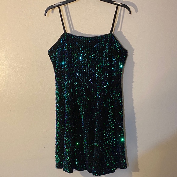 Allegra K Dresses & Skirts - Allegra K Black Mini Dress with Green Sequin Shine